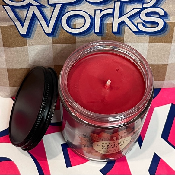 Pumpkin Apple mason single wick candle bath & body works (bundle for a discount) - Picture 5 of 5